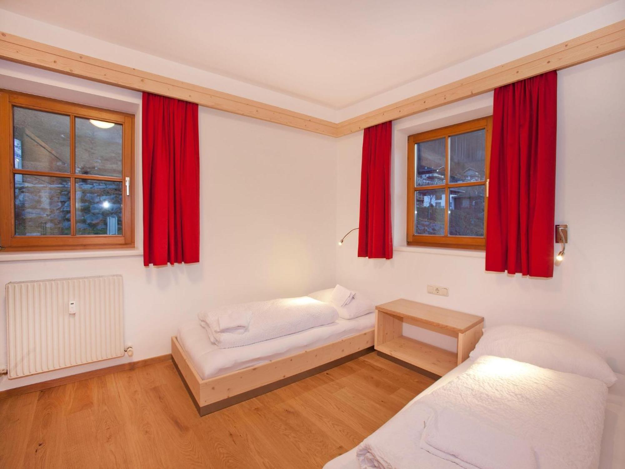 Apartment In Wald Im Pinzgau With Swimming Pool And Views Luaran gambar